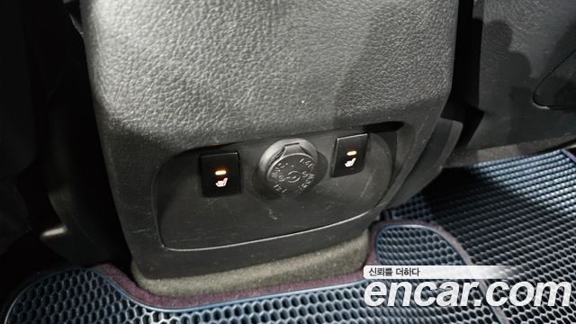 Kia Sorento R Diesel 2.0 2WD TLX High-Deluxe 2012 — фото 18