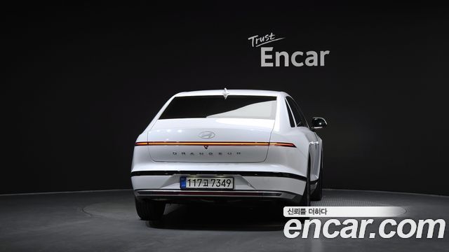 Hyundai Grandeur (GN7) 2,5 Gasoline 2WD Premium 2025 — фото 4