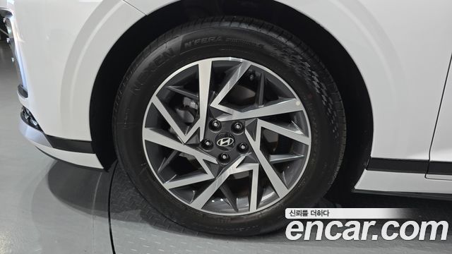 Hyundai Grandeur (GN7) 2,5 Gasoline 2WD Premium 2025 — фото 5