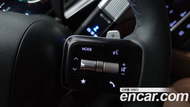 Hyundai Grandeur (GN7) 2,5 Gasoline 2WD Premium 2025 — фото 20