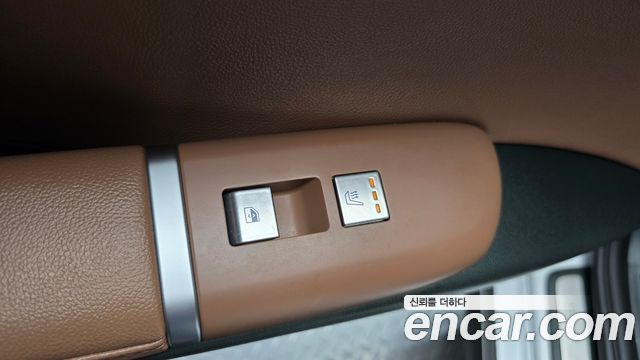 Hyundai Grandeur (GN7) 2,5 Gasoline 2WD Premium 2025 — фото 30