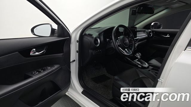 Kia K3 (II) 1.6 Noblesse 2022 — фото 10