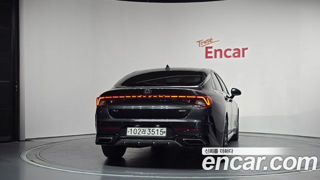 Kia K5 (III) 1.6 Turbo Signature 2020 — фото 4