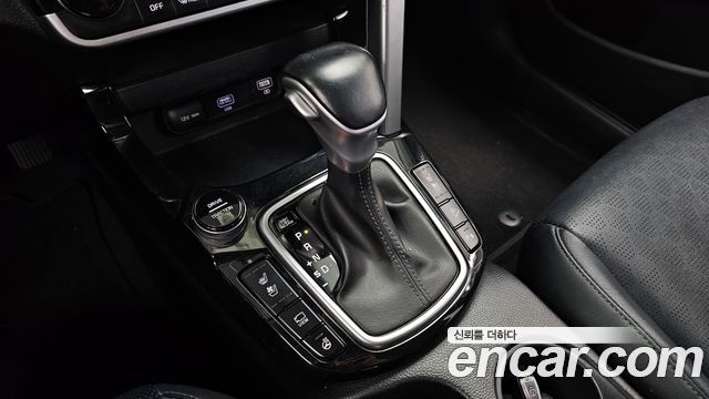 Kia Seltos Gasoline 1.6 Turbo 2WD Prestige 2022 — фото 9