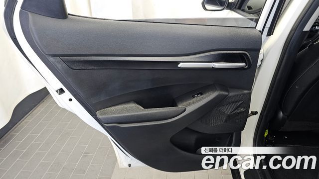 Kia Seltos Gasoline 1.6 Turbo 2WD Prestige 2022 — фото 25