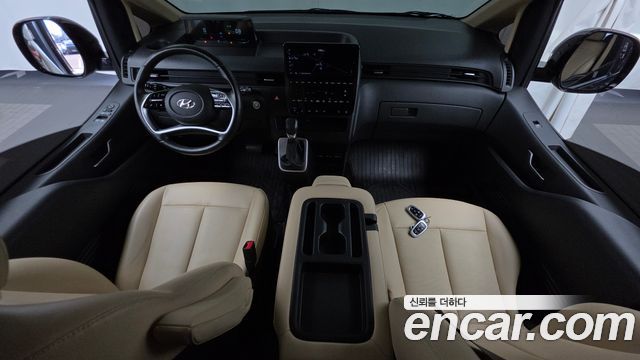 Hyundai Staria Tourer 11-Seater Modern 2024 — фото 7