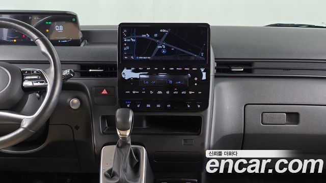 Hyundai Staria Tourer 11-Seater Modern 2024 — фото 14