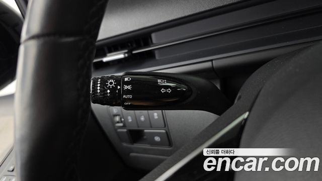 Hyundai Staria Tourer 11-Seater Modern 2024 — фото 26
