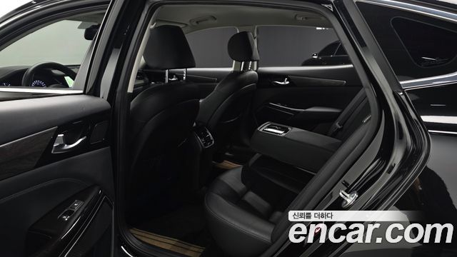 Kia K7 Premier 3.0 LPI Prestige 2020 — фото 11