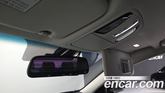 Kia K7 Premier 3.0 LPI Prestige 2020 — фото 18