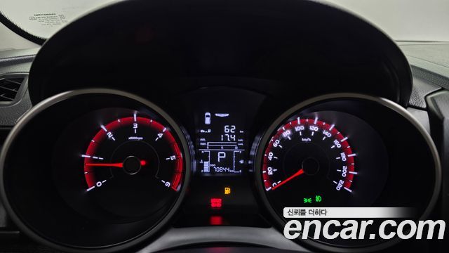 KG Mobility (SsangYong) Tivoli Air Diesel IX 2WD 2016 — фото 8