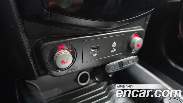 KG Mobility (SsangYong) Tivoli Air Diesel IX 2WD 2016 — фото 19