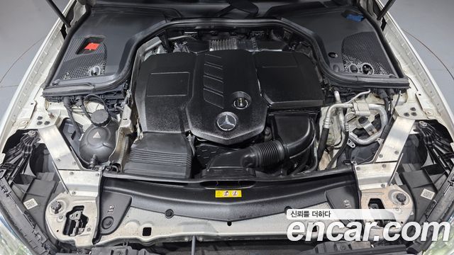Mercedes-Benz E-Class (W213) E220d Avantgarde 2017 — фото 6