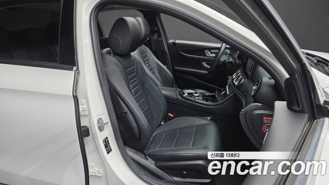 Mercedes-Benz E-Class (W213) E220d Avantgarde 2017 — фото 12