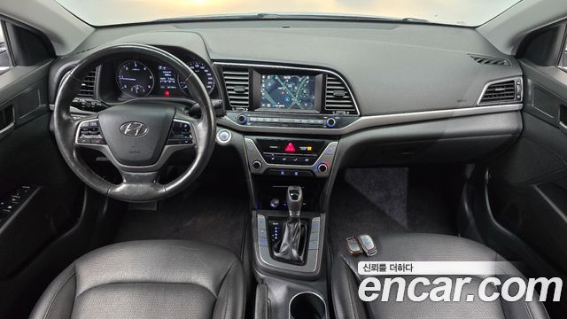 Hyundai Avante (AD) 1.6 e-VGT SMART 2017 — фото 7