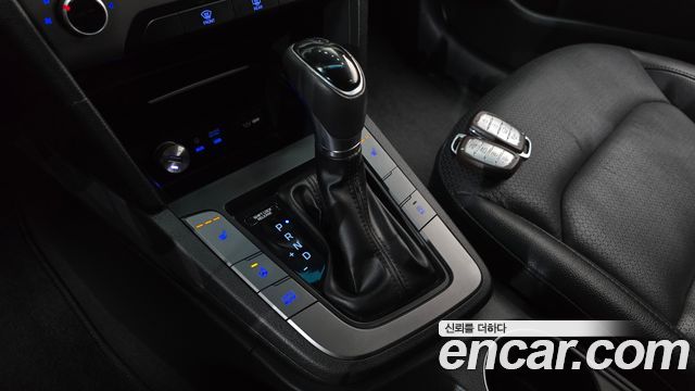 Hyundai Avante (AD) 1.6 e-VGT SMART 2017 — фото 9