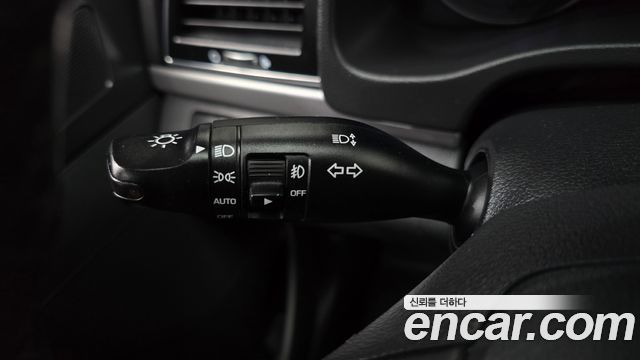 Hyundai Avante (AD) 1.6 e-VGT SMART 2017 — фото 18