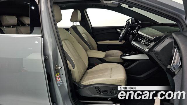 Audi Q4 e-tron (F4) 45 Premium 2025 — фото 11