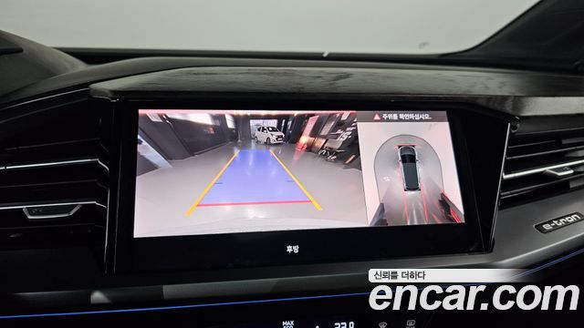 Audi Q4 e-tron (F4) 45 Premium 2025 — фото 15