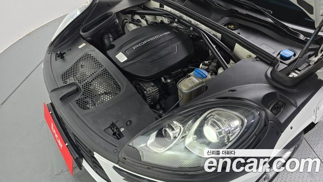 Porsche Macan 2.0 95B 2015 — фото 6