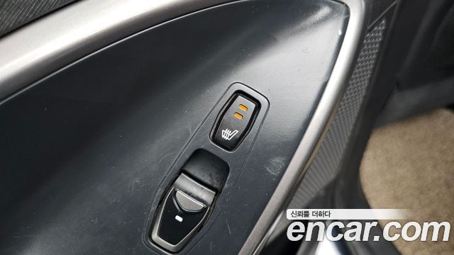 Hyundai Santa Fe (DM) Diesel(e-VGT) 2.0 2WD Exclusive 2013 — фото 31