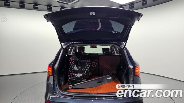 Hyundai Santa Fe (DM) Diesel(e-VGT) 2.0 2WD Exclusive 2013 — фото 35