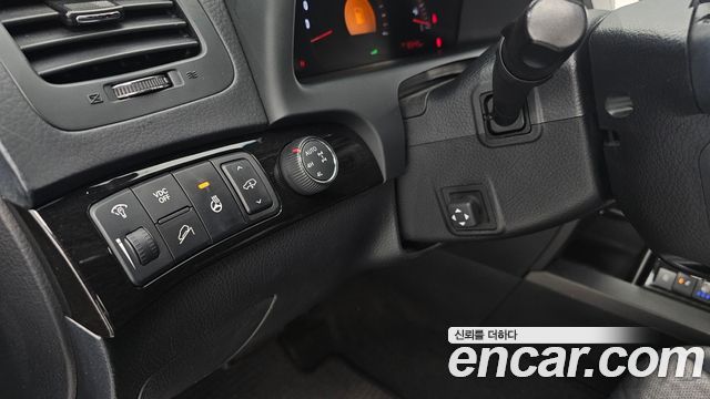 Kia Mohave 4WD KV 300 2014 — фото 16