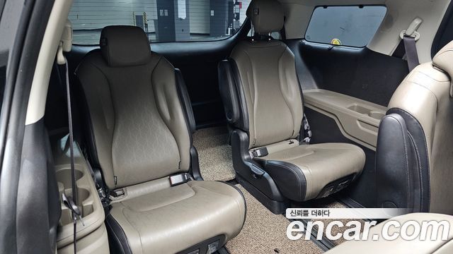 Kia Carnival (IV) HEV 9seater Nobless 2024 — фото 13