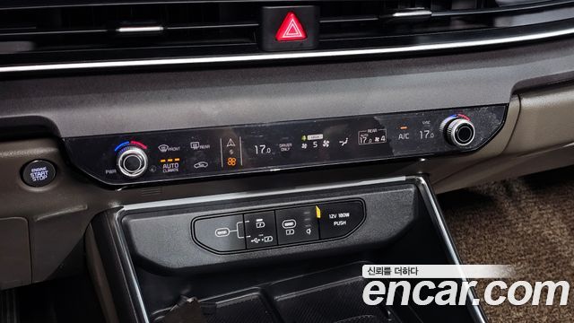 Kia Carnival (IV) HEV 9seater Nobless 2024 — фото 29