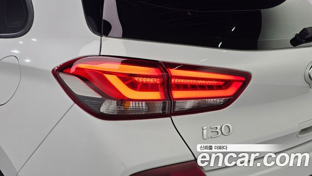 Hyundai i30 (PD) 1.6 Turbo N Line 2019 — фото 23
