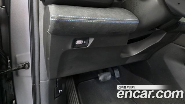 Renault Korea Grand Koleos 1.5 E-TECH Esprit Alphine 2WD 2025 — фото 32