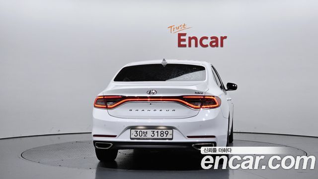 Hyundai Grandeur Hybrid (IG) Exclusive Special 2019 — фото 4