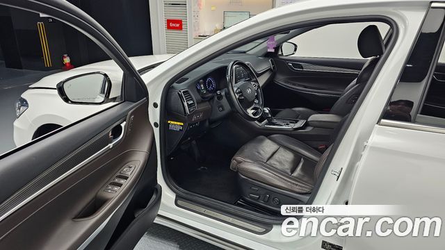 Hyundai Grandeur Hybrid (IG) Exclusive Special 2019 — фото 10