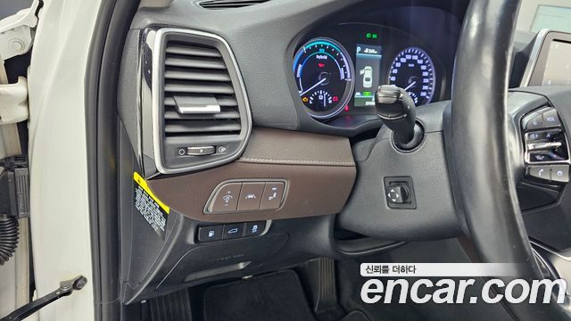 Hyundai Grandeur Hybrid (IG) Exclusive Special 2019 — фото 16