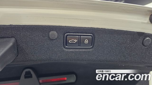 Hyundai Grandeur Hybrid (IG) Exclusive Special 2019 — фото 20