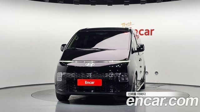 Hyundai Staria HEV 1.6 Tourer 11-Seater Modern 2025 — фото 3