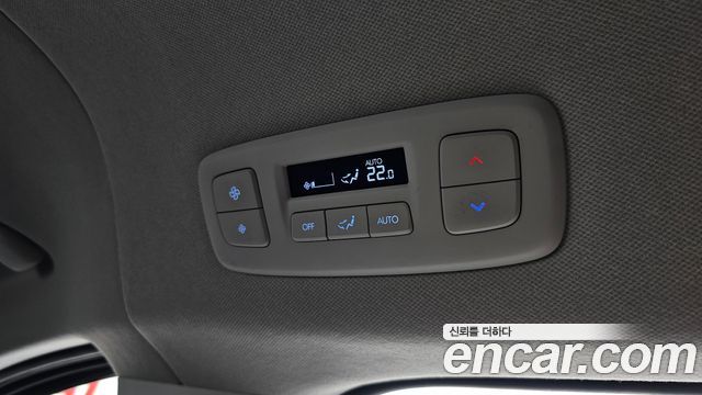 Hyundai Staria HEV 1.6 Tourer 11-Seater Modern 2025 — фото 31