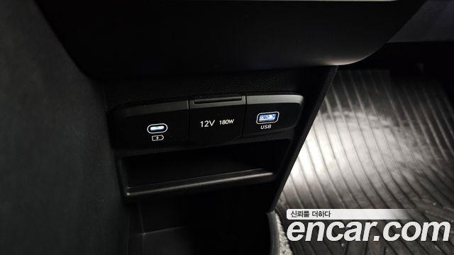 Hyundai Staria HEV 1.6 Tourer 11-Seater Modern 2025 — фото 35
