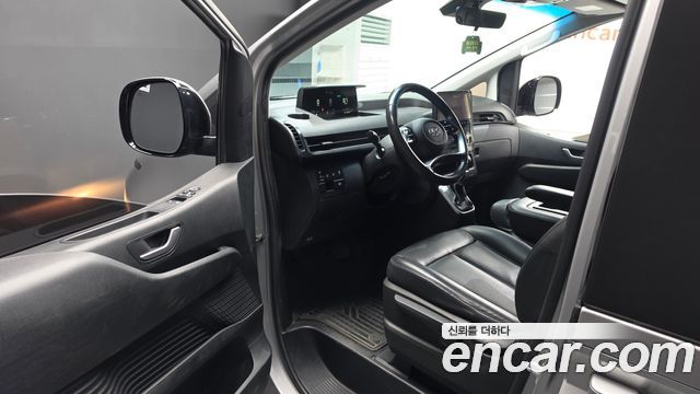 Hyundai Staria Cargo 3-Seater Modern 2022 — фото 10