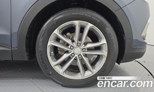 Hyundai Santa Fe The Prime Diesel 2.2 4WD Exclusive Special 2016 — фото 21
