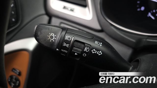 Hyundai Santa Fe The Prime Diesel 2.2 4WD Exclusive Special 2016 — фото 27