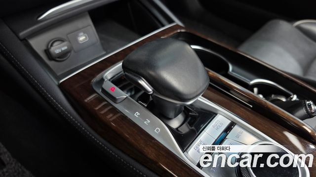 Kia K9 3.8 GDI AWD PlatinumⅡ 2019 — фото 9