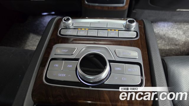 Kia K9 3.8 GDI AWD PlatinumⅡ 2019 — фото 19