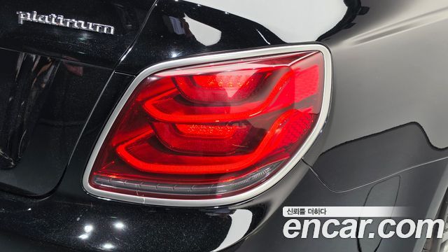 Kia K9 3.8 GDI AWD PlatinumⅡ 2019 — фото 23