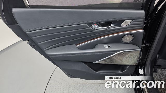 Kia K9 3.8 GDI AWD PlatinumⅡ 2019 — фото 25