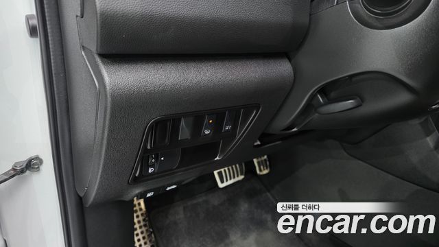 Renault Korea QM6 2.0 LPe RE Signature 2WD 2020 — фото 27