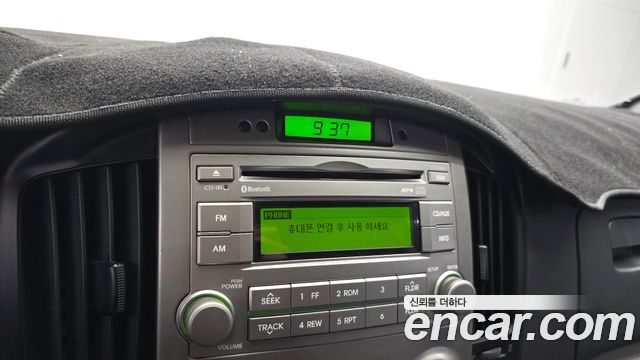 Hyundai Grand Starex 5-Seater VAN CVX Luxury 2012 — фото 14