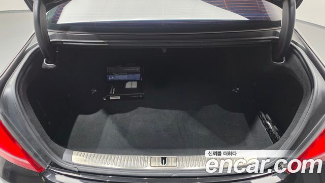 Genesis EQ900 5.0 GDI AWD Prestige 2018 — фото 22