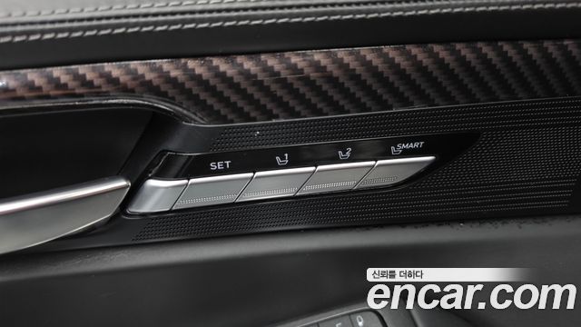 Genesis EQ900 5.0 GDI AWD Prestige 2018 — фото 39