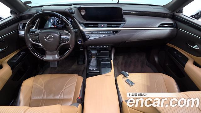Lexus ES300h (VII) Luxury Plus 2019 — фото 7